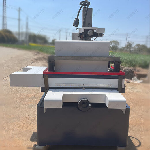 Complete set of block wire cutting machine DK77 series wire cutting EDM CNC machine tool fast wire cutting DK7745 complete set