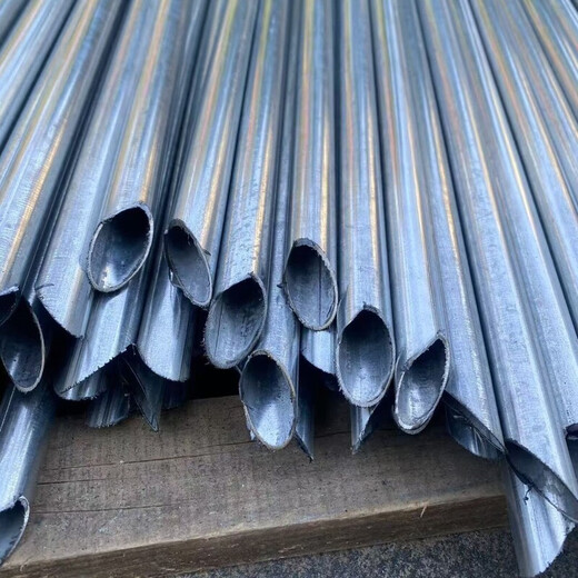 Fence column pole thickened pointed steel pipe column barbed wire fence round pipe outdoor anti-rust iron column fence 4-point pipe round pipe with one end pointed guardrail strong and durable 1.9 meters long