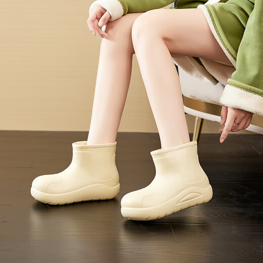 FUNOPPO Botas de lluvia de moda de suela gruesa para mujeres Tubo corto Botas suaves Botas de lluvia Botas de agua suave para mujeres Botas de agua ultra luz de agua