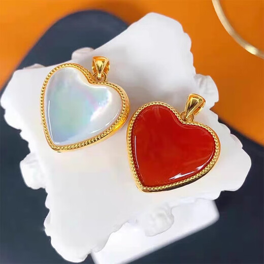 Only double 18K gold pendant double-sided love red agate pendant au750 gold necklace women's clavicle chain 18K gold rose gold single pendant