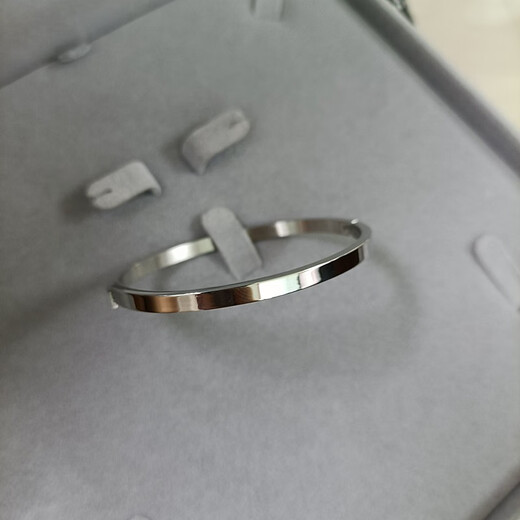 QUAMER European and American minimalist personality golden glossy titanium steel plated 18K gold cold style bestie bracelet bracelet for women silver