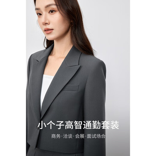 Chandubila Gaozhi Commuting Suit Gray Small Commuting Suit Collar Short Jacket & High Temperature Pleated A-Line Skirt Sand Gray XL 120-130Jin Jin equals 0.5kg Recommended choice