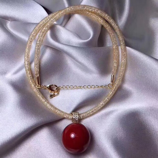 Mochen MOEYCIOR Coral Red Pendant 18k Necklace Necklace Red Necklace Pendant New Year Gift for Mother and Girlfriend Red Coral Pendant 18k Necklace Necklace Red Necklace