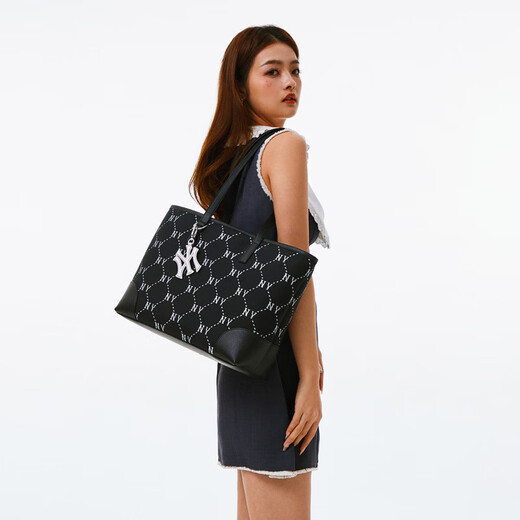 Major League Baseball (MLB) retro presbyopic fashion casual polyester tote bag student bag portable shoulder bag men and women same style couple model black black