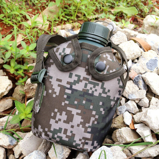 New camouflage kettle made by Jingying Military Fans Tactical Outdoor Mountaineering Portable Marching Military Training Kettle Large Capacity Shoulder Bag 10 Military Green Aluminum Kettle + Bottle Cover/Capacity 1000ML