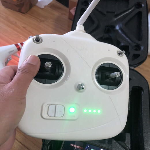 大疆DJI3 Phantom 3 航拍无人机4K高清相机四轴二手飞行器 精灵3A 二电套餐(普通遥控)