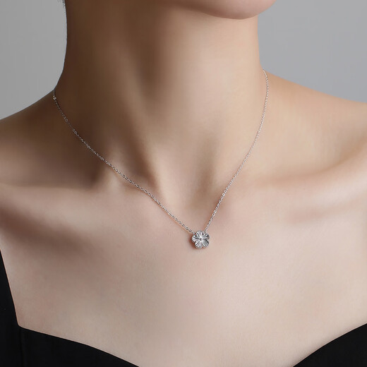 Ming brand jewelry platinum necklace Pt950 white gold Jie Rui Ninghua set chain BFR0166 chain length about 42+3 cm, about 3.71 grams