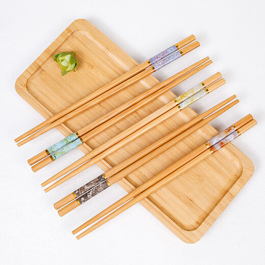 High-end bamboo chopsticks for natural household use, new pure natural wooden chopsticks, 5-20 pairs per person, mildew-proof and high temperature resistance, 5-color household chopsticks, 5 pairs, active style, no Specifications