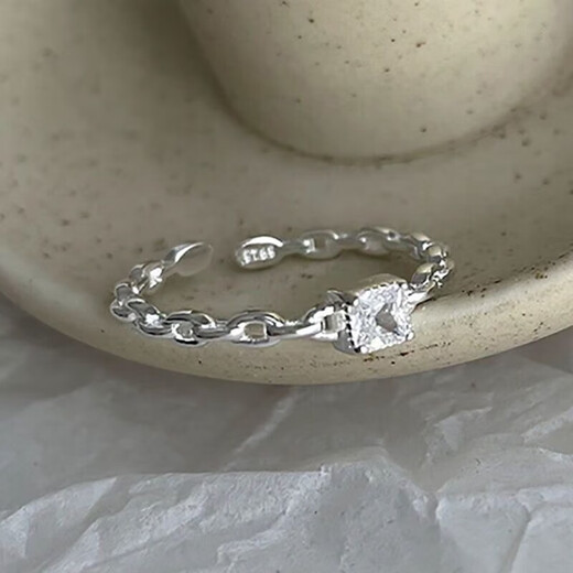 Shiny small square diamond pewter ring for women, light luxury niche design, high-end, simple, fashionable and versatile open ring M73 small square diamond ring