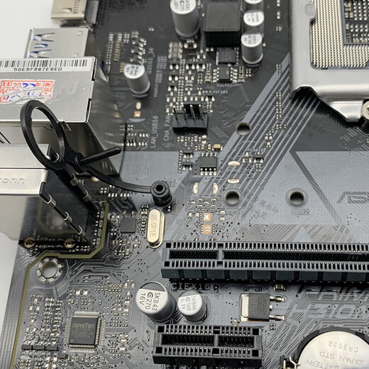 Microboat M.2 solid-state drive buckle is suitable for ASUS Gigabyte MSI motherboard. It is suitable for ASUS motherboard B660M-K hard drive fixing plastic M2 buckle B360 motherboard H610. Single buckle strap packaging.