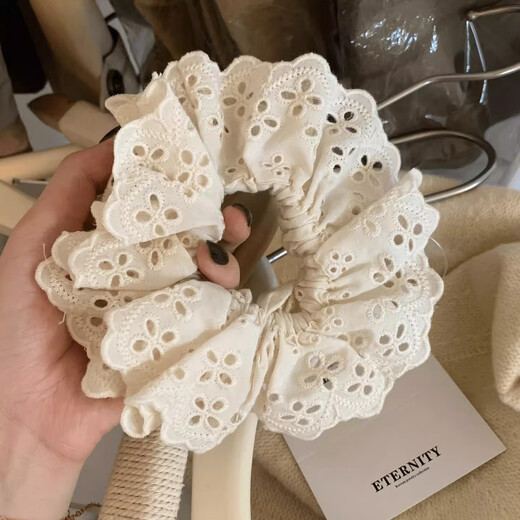 Zhao Lusi's same retro large intestine hair tie for women, versatile lace lace headband, rubber band hair accessories for women, beige lace hair tie
