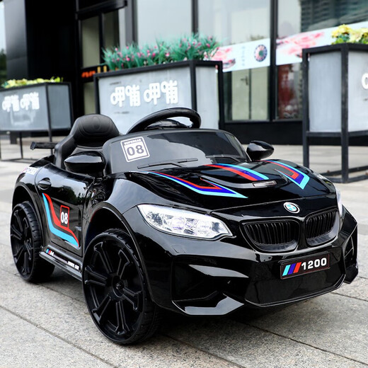 Children's electric car four-wheeled car with people on it, remote control car, charging swing car for men and women, baby toy car, white + small battery, single drive + remote control self-driving