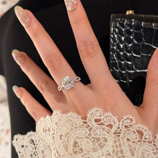 Nilan Fat Donglai's same style pt950 platinum pigeon egg ring 925 silver plated luxury oval moissanite diamond ring women's niche design thickened 1 carat 5*7 moissanite benchmark South African real diamond Hong Kong size 12-13 US size 6