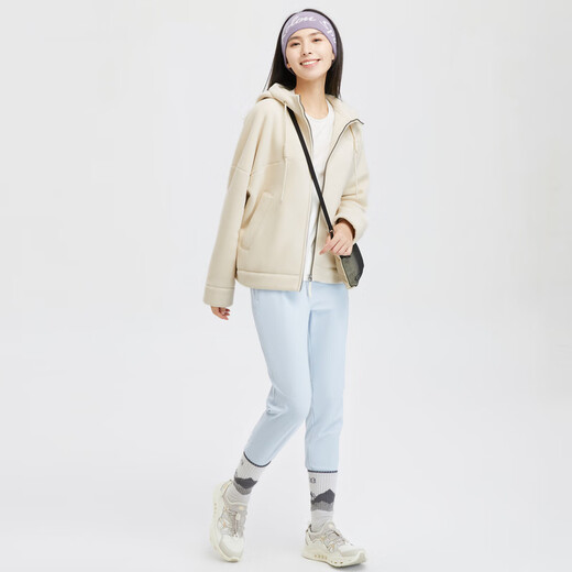 Kolon Sport Off Camp Serie Lose Kapuze Inner Composite Lamm Velvet Jacke Frauen Aprikose Pe M 165