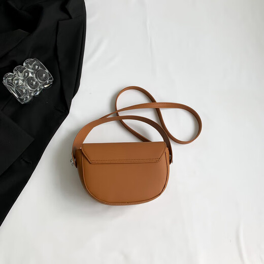 小众复古小包包女2025包包新款时尚单肩斜挎包高级百搭马鞍包简约 棕色
