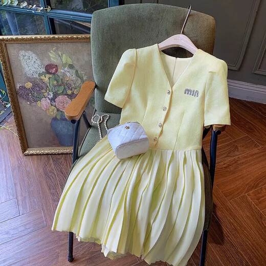 Women's 2025 summer new style French design small person waist-hugging slim princess dress D1478 Yellow M [100-110Jin[Jin equals 0.5 kg]]