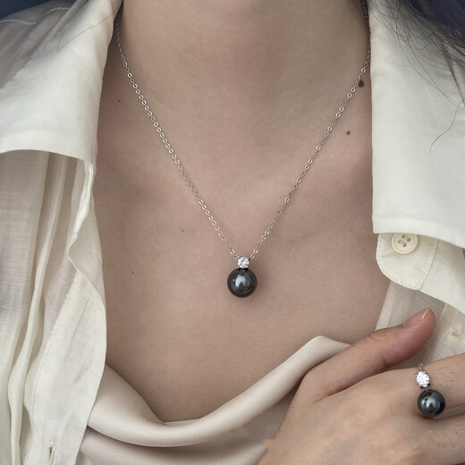 Hao Chuang single imitation ins Tahitian black pearl necklace women's French light luxury gray pearl pendant versatile commuter clavicle chain Australian white