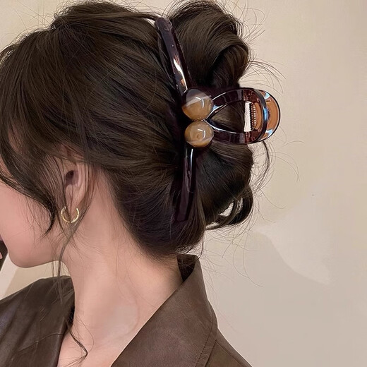 Hairpin headwear for women 2025 new high-end hairpin grabber shark clip on the back of the head high-end ponytail hair accessories high-end light luxury exquisite hairpin artifact grabber hairpin