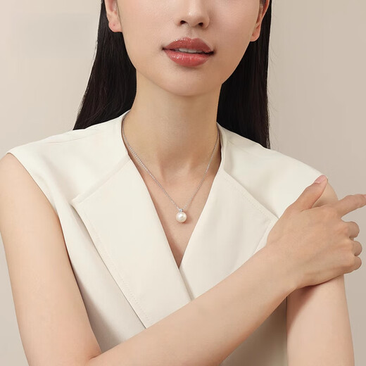 Dan Pei luxury high-end pearl pendant necklace for women round strong light pearl large size pendant plain bead clavicle chain 10-11mm, 40+5cm extension chain with tail tag (free