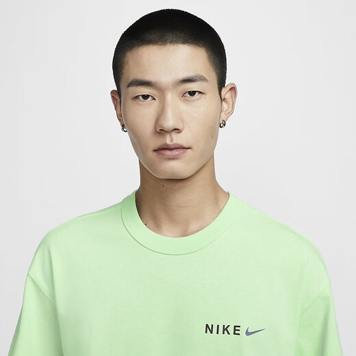 Nike (Nike) Мужская футболка для летней новой модели на задней метке.