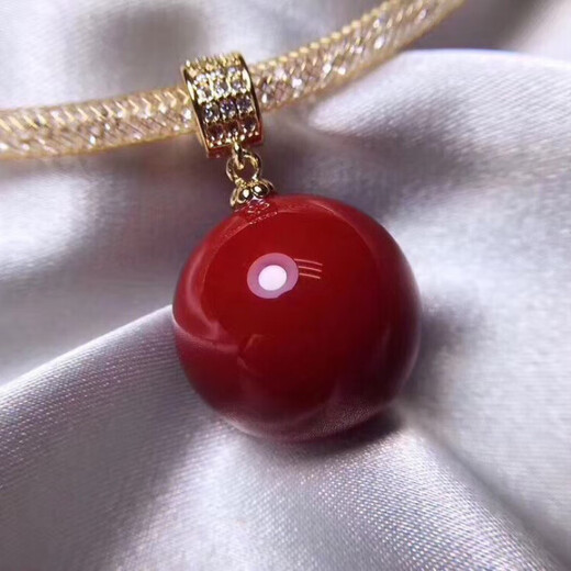 Mochen MOEYCIOR Coral Red Pendant 18k Necklace Necklace Red Necklace Pendant New Year Gift for Mother and Girlfriend Red Coral Pendant 18k Necklace Necklace Red Necklace