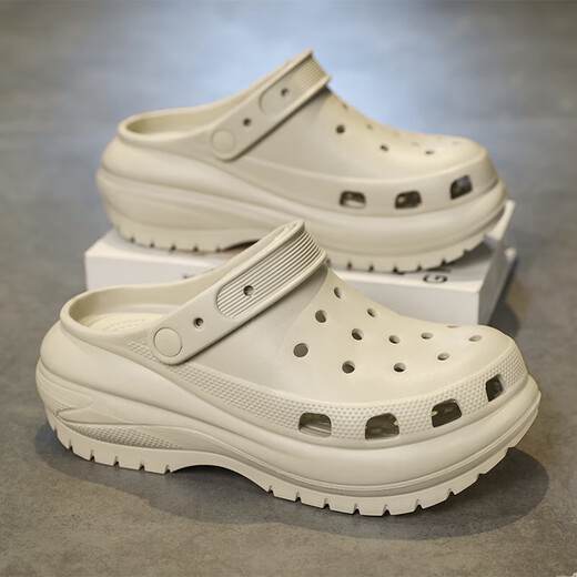 2025 summer new light wheel hole shoes men and women same soft-soled casual sandals outdoor shit-skinned beach slippers 10227A khaki 42
