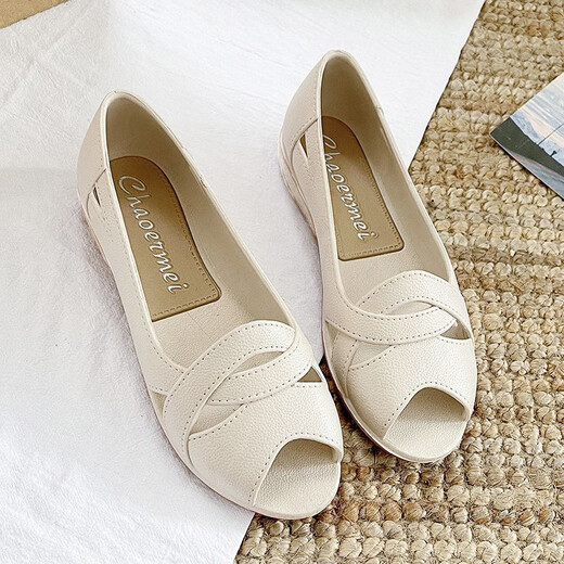 Neue Sommer-Mutterschuhe große Größe mittleren und älteren Sandalen modische und vielseitige Fischschuhschuhe flach nicht rutschloser weicher Softschuhe Fischmund Frauensandalen-Beige 39
