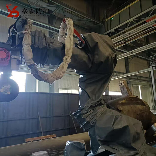 Leisen Protection KUKA KR210 High Temperature Resistant Protective Clothing Dustproof Wear Resistant Heat Insulation Anti High Temperature Splash Die Casting Forging Robot Protective Clothing Cover LSFH-AK21011