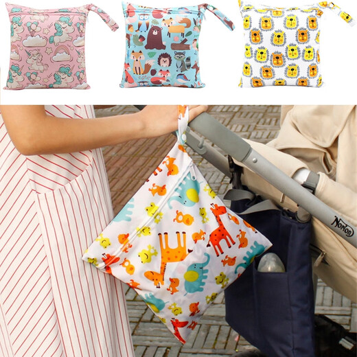 Sanqihu baby waterproof baby hanging bag diaper bag diaper bag baby bed clothes diaper portable bag color cartoon color large size 30x28CM
