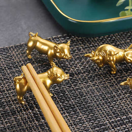 Raft core chopstick holder holder Chinese animal brass metal holder chopstick holder hotel chopstick pillow holder table chopstick animal ornaments Eagle