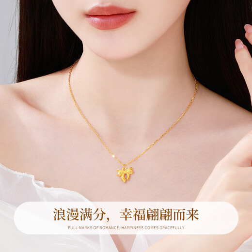 Lao Fengxiang 18K gold necklace for women 2025 new bow pendant jewelry birthday anniversary gift for girlfriend and wife about 0.1g* bow k gold pendant* brand gift box