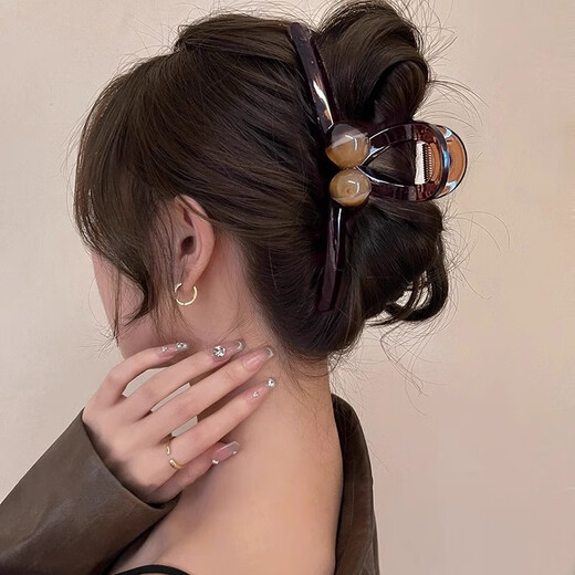 Hairpin headwear for women 2025 new high-end hairpin grabber shark clip on the back of the head high-end ponytail hair accessories high-end light luxury exquisite hairpin artifact grabber hairpin