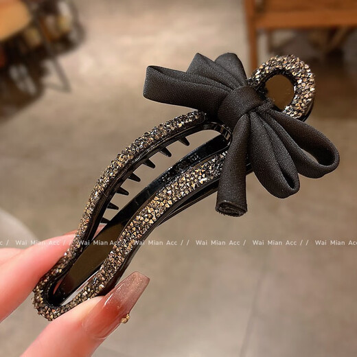 Japanese and Korean all-match diamond-encrusted clips, feminine temperament, Internet celebrity back head hair clips, new fashion duckbill clips, simple hair accessories, black rhinestone duckbill clips 1 piece