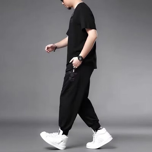 Yicaiwan kurzärmeliges T-Shirt, großer Hemd, Männer mit losen Fettkleidung für Männer, trendiges Sommer-Herren-Basishemd sowie Fat High-End-Design Sense 6622 Schwarzer Anzug, One Size XL XL