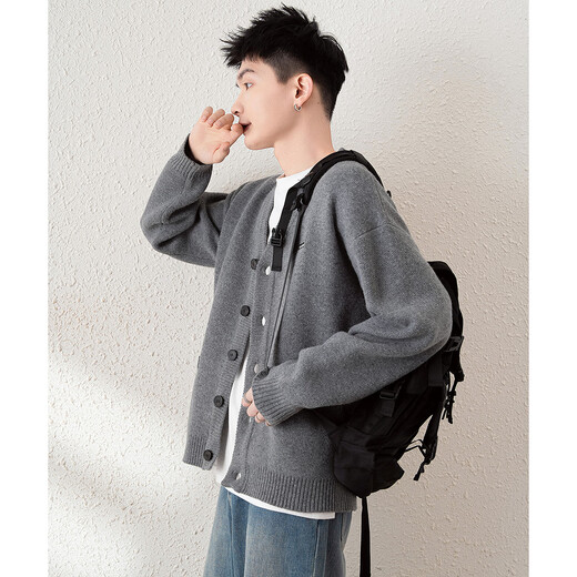 TonLion 2025 Autumn and Winter Men's V-neck Sweater Jacket Small Detailed Embroidered Knitted Cardigan Sweater on the Chest