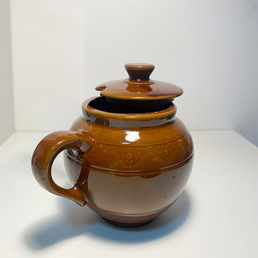 Meikejie Salt Jar Home Kitchen Covered Salt Jar Chili Oil Jar Old-fashioned Oil Pot Ceramic Jar Seasoning Bottle Jar 1 Jin Jin equals 0.5 kg (height about 12 cm) Ceramic Jar + Ceramic Spoon