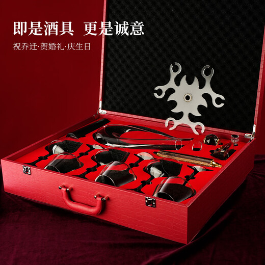 Luxury Flowers high-end red wine glass suitcase home goblet decanter set wedding gift housewarming gift special wine set red rod 600ml red leather suitcase 11-piece set No Specifications
