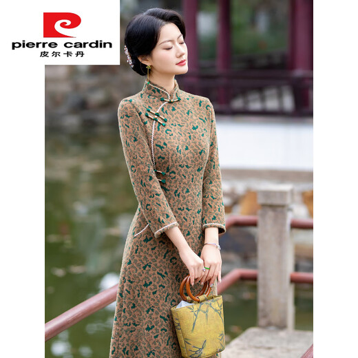 Pierre Cardin middle-aged and elderly mothers thickened autumn and winter slimming Ao Dai improved cheongsam new Chinese style retro mink velvet dress long women's camel 3XL 130--140Jin Jin is equal to 0.5 kg can be worn