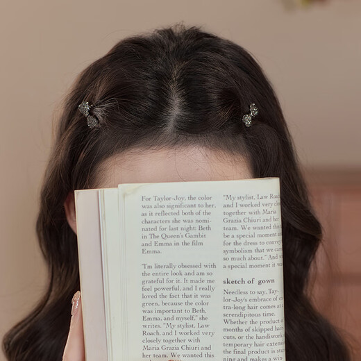 Two Worlds of Joy small rhinestone bow side duckbill clip crystal hair clip high-end forehead broken hair clip mini bangs clip small bow hair clip 2 pieces