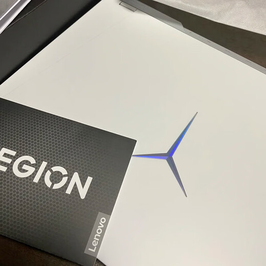 联想展机拯救者R7000P/Y9000P 冰魄白电竞游戏本笔记本电脑学生高颜值 Y9000P:I9-13900/4060冰魄白 16G运行丨1T固态 支持检测丨店保两年