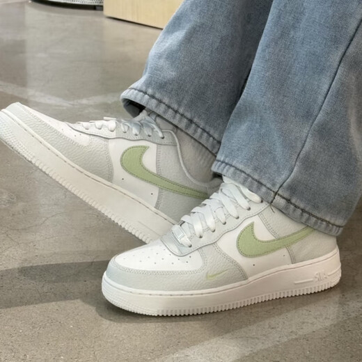 Nike Airforce1 Komfortable und Evergrande Casual Shoes Low Tops Damen White und Green IB3881-001 Offizielles Flaggschiff IB3881-001 37.5
