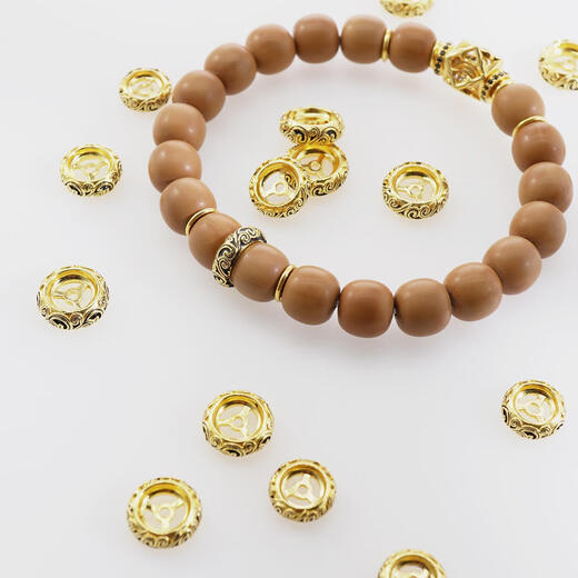 Chili pure gold 999 gold-plated silver toy solid Tang Cao pattern ring clasp Buddha beads hand-held bracelet Bodhi accessories accessories Tang Cao 8mm
