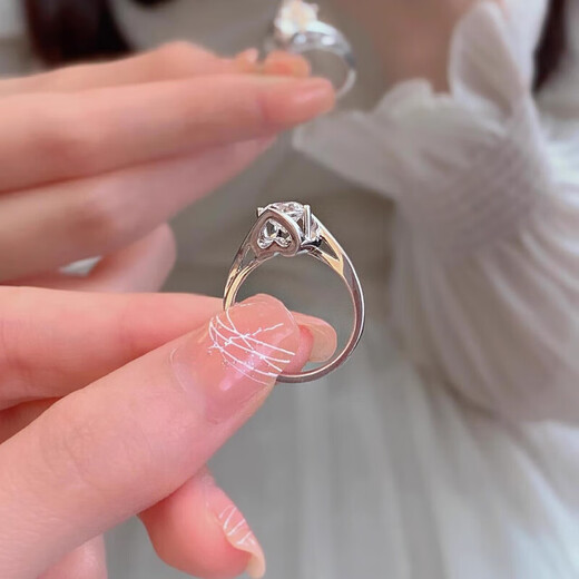 Pt950 Platinum Moissanite Angel Kiss 1 Carat Diamond Ring Couple Ring for Girlfriend Proposal and Wedding Angel Kiss 50 Points - Light Luxury Style Default Open Style (Size Can Be Adjusted)