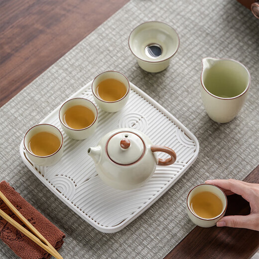 Huang Ru Kiln travel tea set household one pot four cups outdoor portable tea drinking 2025 new teacup teapot Ru Kiln yellow covered bowl four cups + square gray bag set
