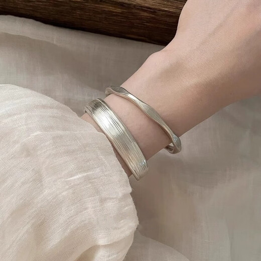 QUAMERS925 sterling silver ancient matte silver plain ring bracelet light luxury niche exquisite stacking bracelets stacking a set of wide version + thin version
