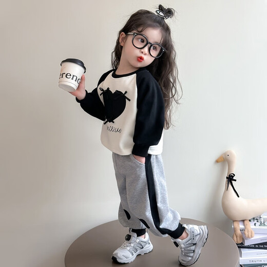 Burwilde International Brand Girls' Autumn Clothing Set 2025 New Children's Love Contrast Color Western Style Long-Sleeved Sweatshirt Spring and Autumn Clothing for Women White (Gift Box) 120 cm