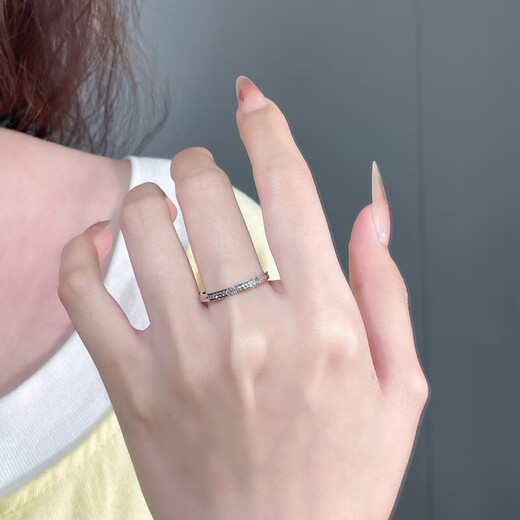 Laofu gold platinum ring pt950 platinum imitation diamond pair ring couple proposal ring birthday Chinese Valentine's Day gift for girlfriend and wife 11 rings about 2.09g