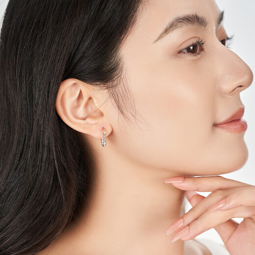 Ming brand jewelry platinum Pt950 platinum star track platinum bead earrings gift for women BFH0111 platinum earrings about 2.57 grams