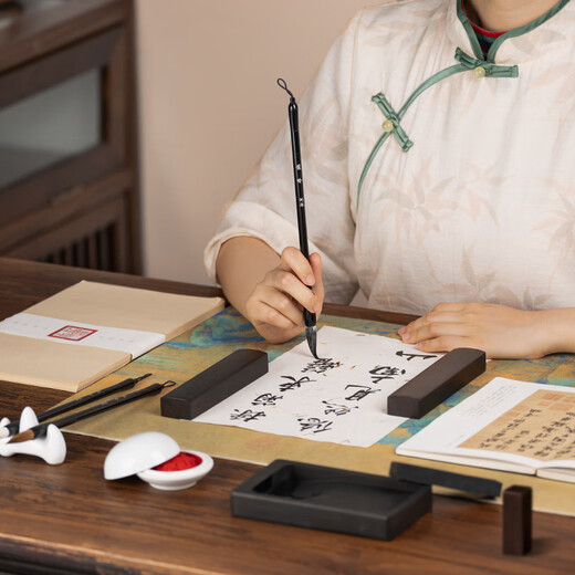 Hu Ying Qianli Jiangshan Longyin Supreme Edition Four Treasures of the Study Set High-end Writing Brush for Beginners Beginner's Entry-level Pen, Ink, Paper and Inkstone High-end Calligraphy Inkstone Table Ink Strip She Inkstone Pen Holder Gift Box