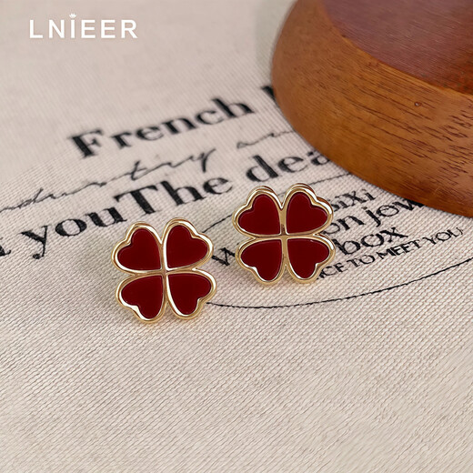 Lnieer red four-leaf clover earrings for women S925 silver needle 2025 new popular earrings niche design high-end earrings four-leaf clover earrings 925 silver needle